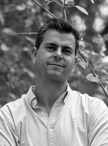 Baret La Vida artist portrait